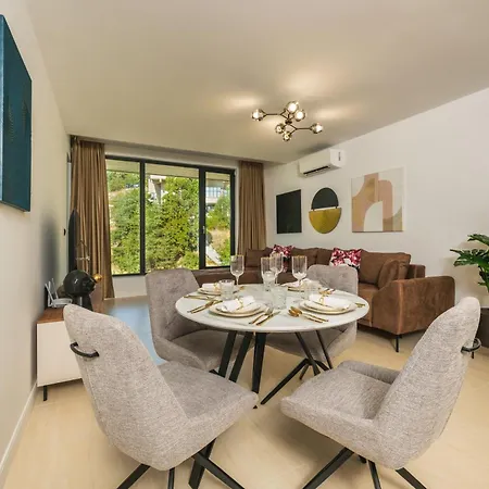 Einik Luxury דירה *