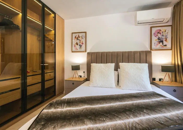 Einik Luxury Apartament Welingrad